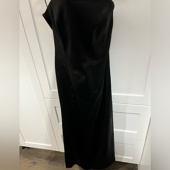 Oak and Fort black satin dress. Corset top. Worn once! Size small - Picture 4 of 4